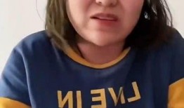 网红吃瓜像狒狒的是谁呀